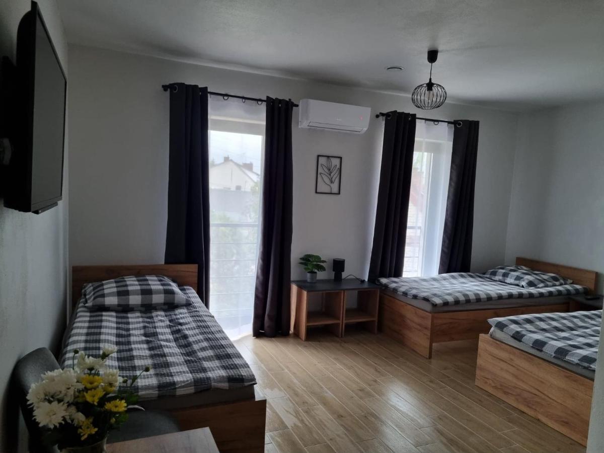 Pokoje Pod Wietrznia Kielce Exterior foto